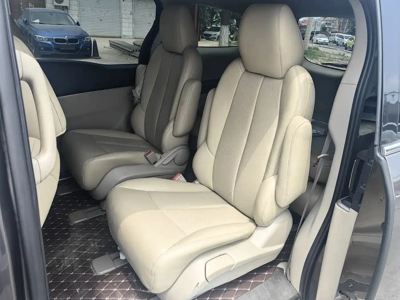 Buick GL8 2017 25S Luxury China V фото 4