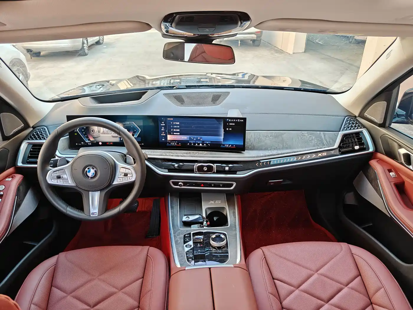 BMW X5 2023 xDrive 30Li Premium M Sport Package фото 8