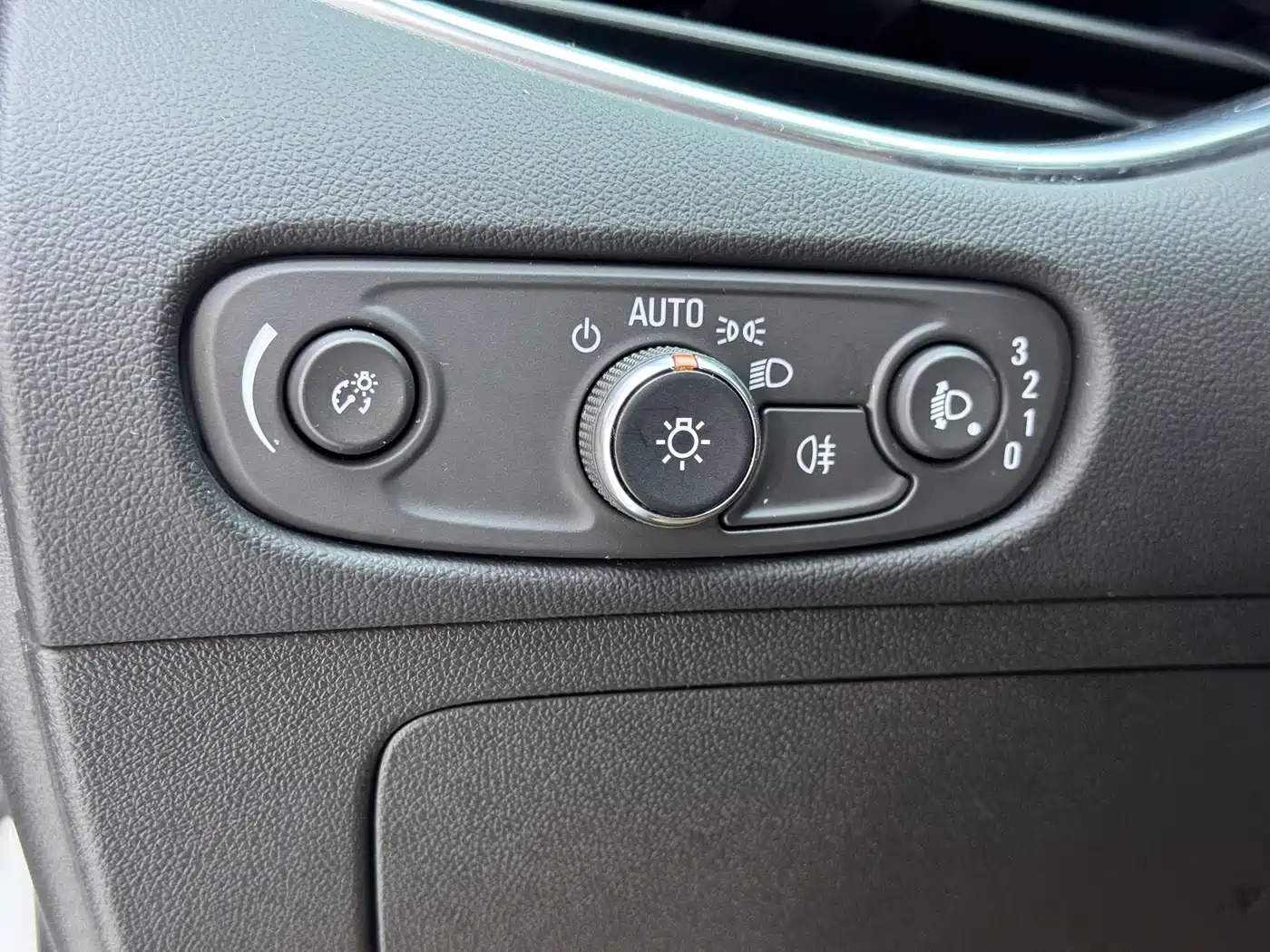 CHEVROLET MAI RUIBAO XL