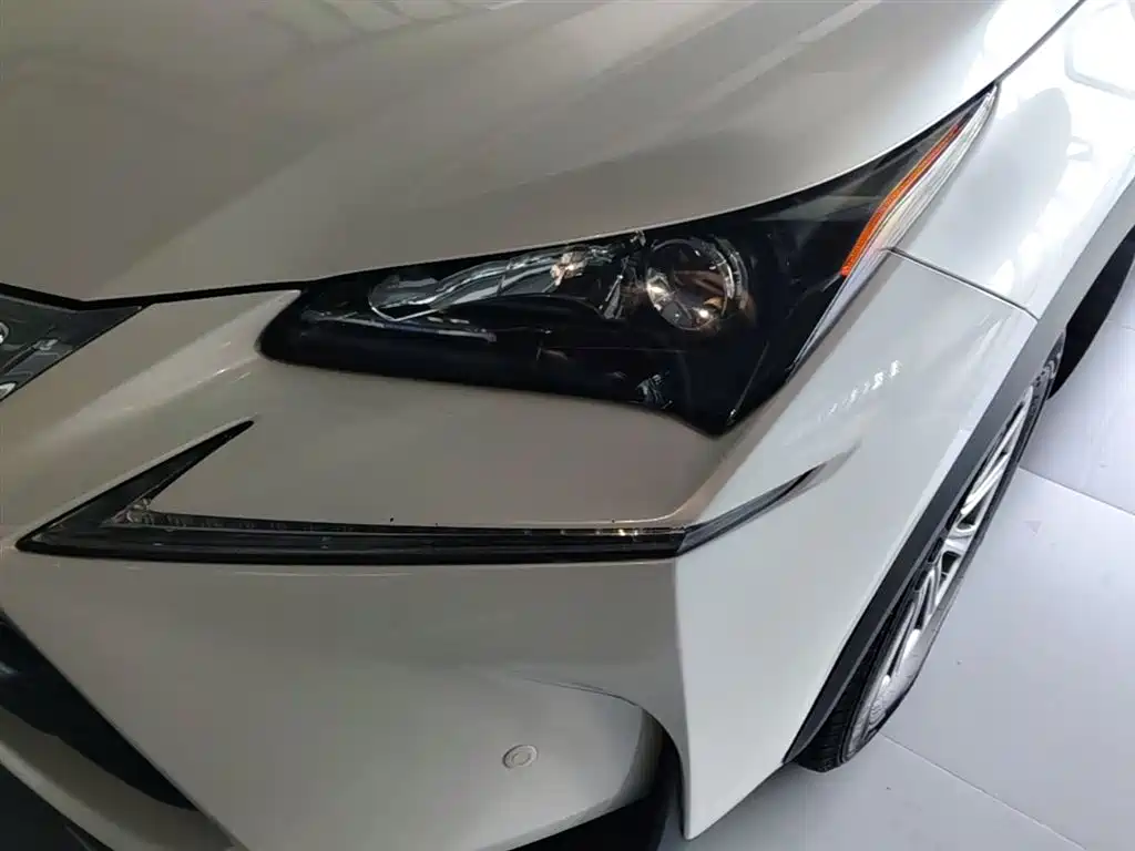 Lexus NX 2015 200 FWD Premium фото 24