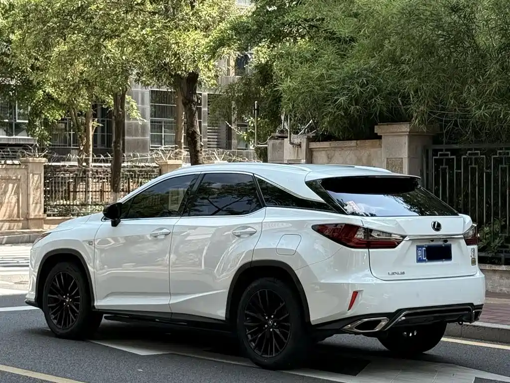 LEXUS RX