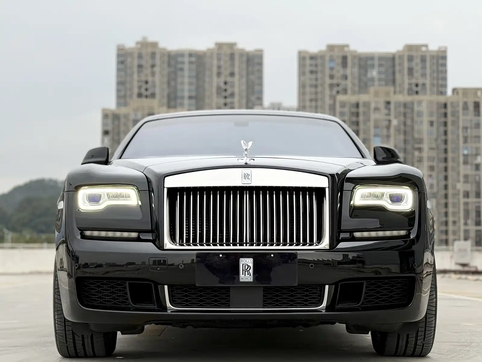 Фото 2 - Rolls-Royce Ghost