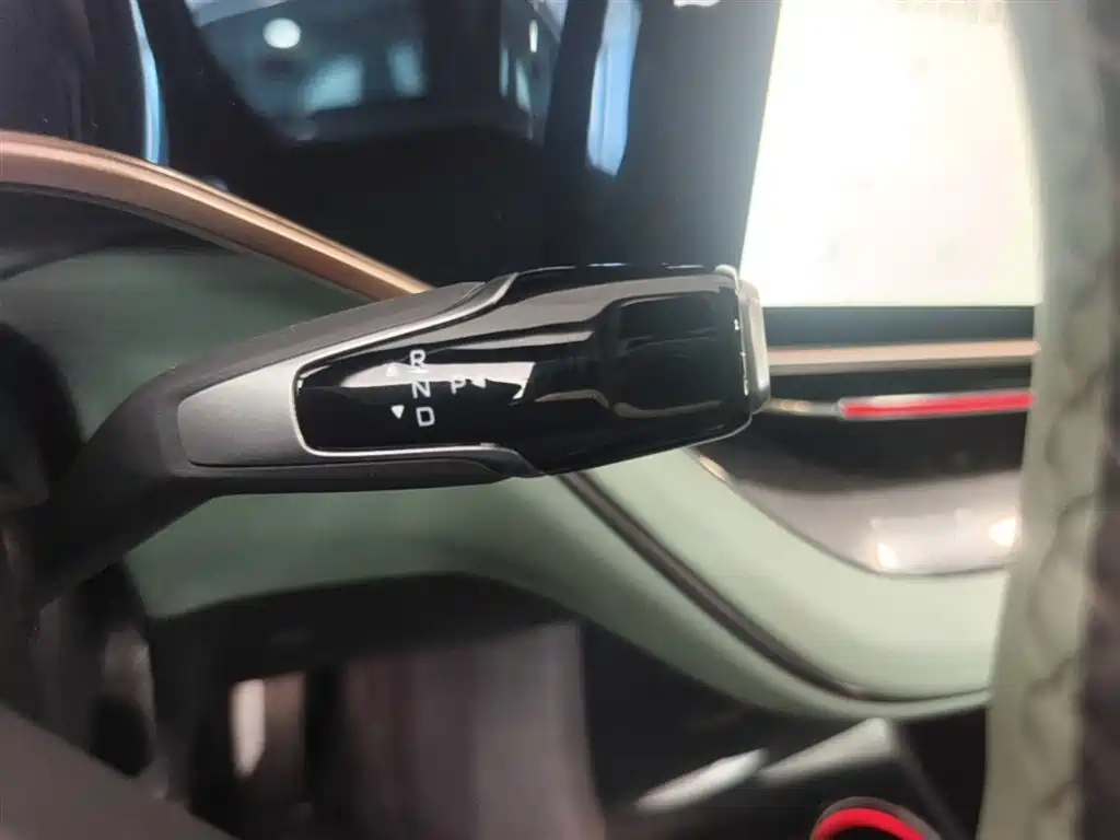 Hongqi EH7 2024 Model 760 Pro+ AWD фото 11