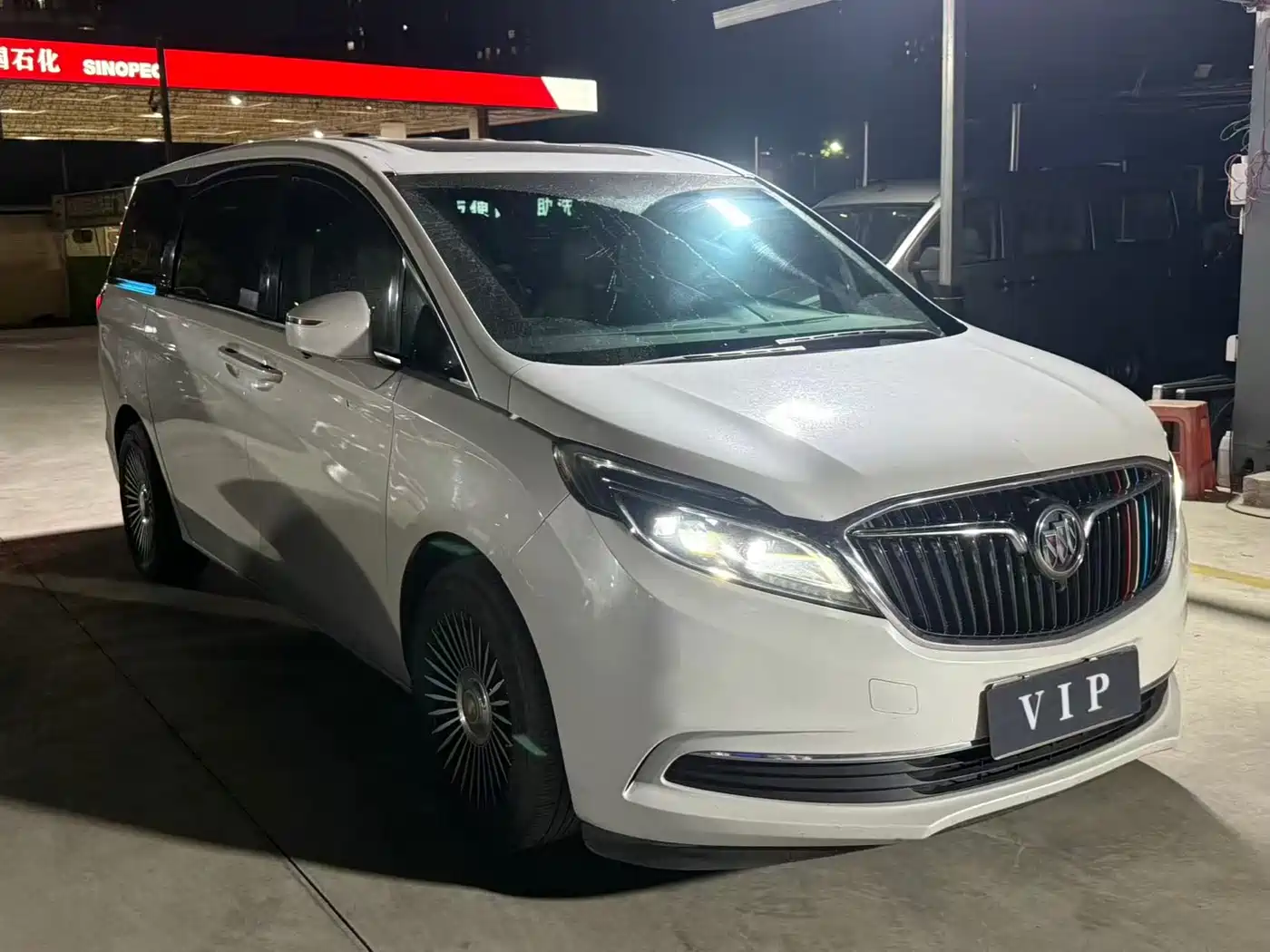 Buick GL8 2017 ES 28T Premium China V фото 3