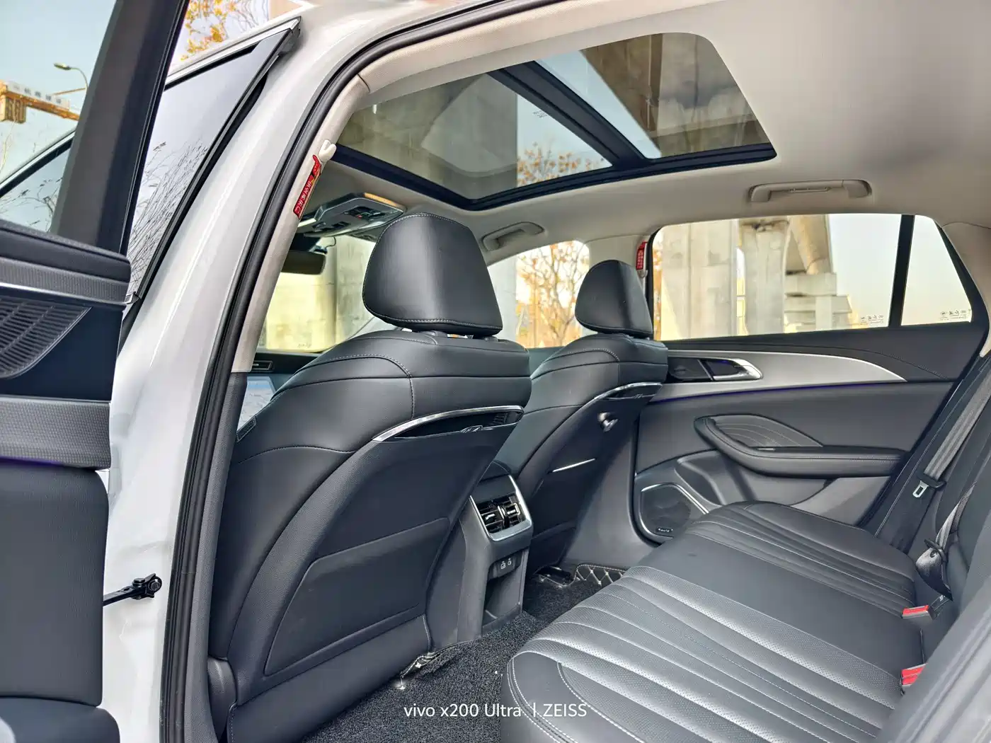 Hongqi H5 2023 2.0T Auto Smart Connect Flag Comfort фото 5