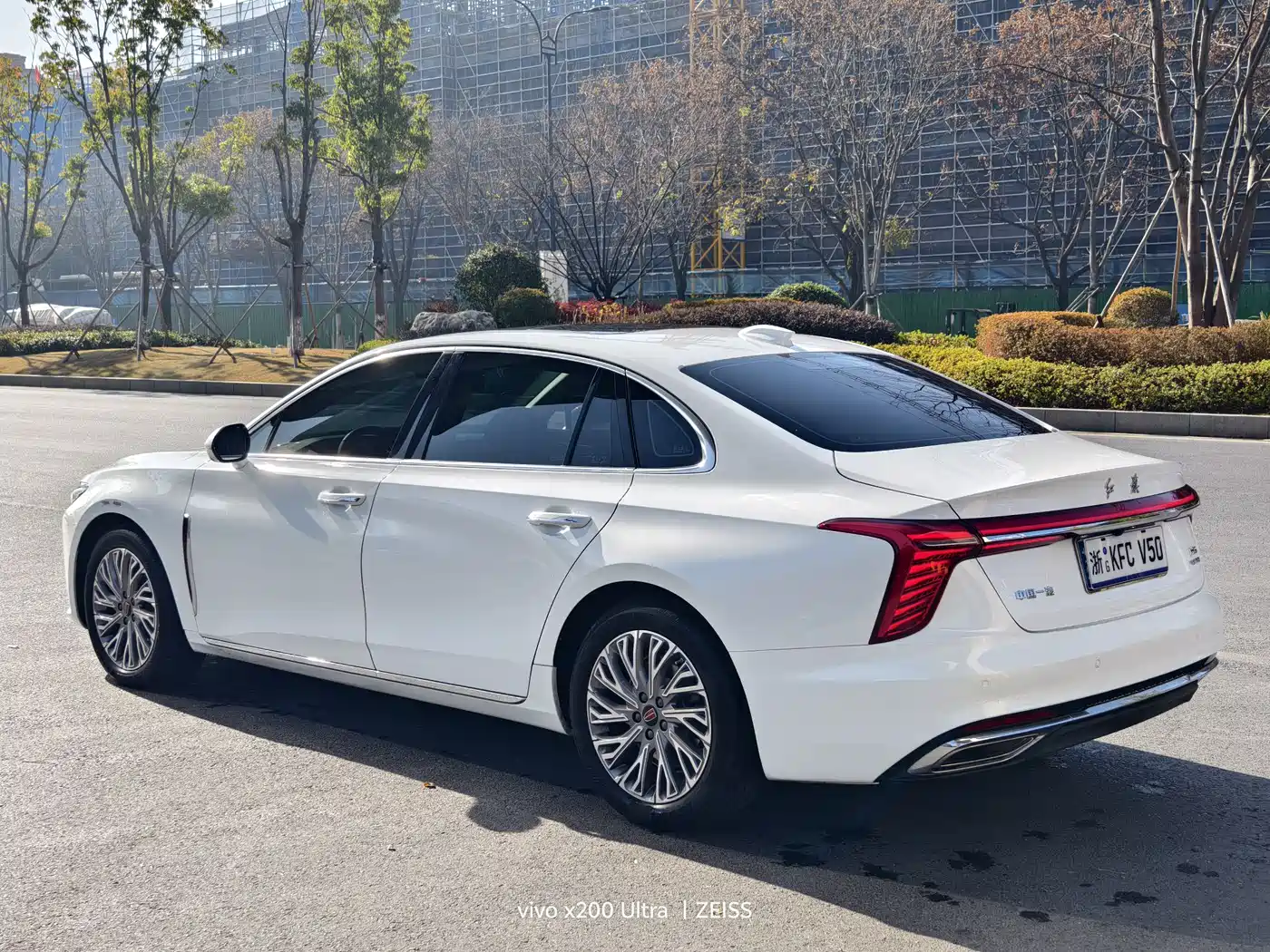 Hongqi H5 2023 2.0T Auto Smart Connect Flag Comfort фото 14