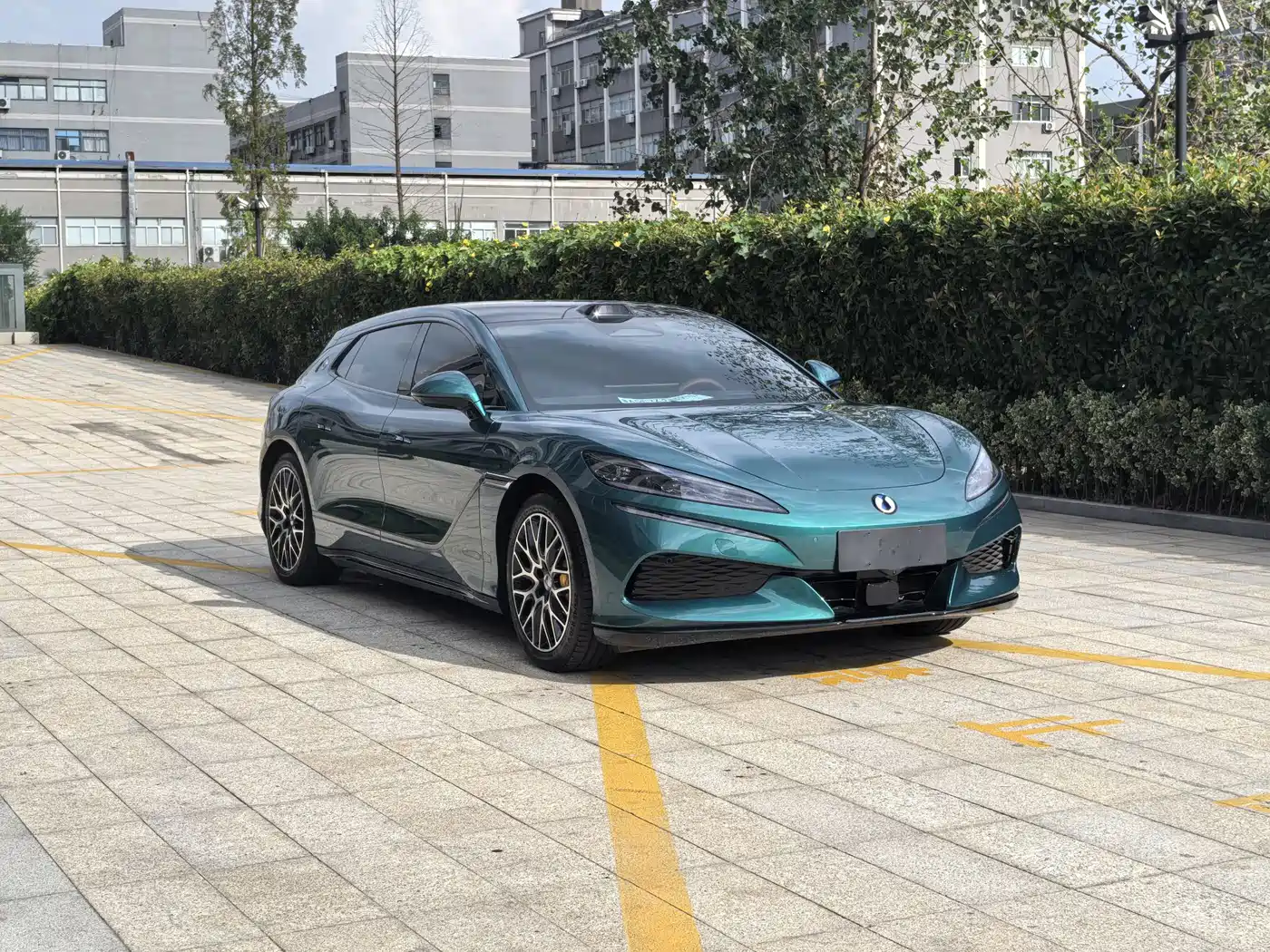 Denza Z9GT 2026 2026 Model Flash Charge Honor Edition