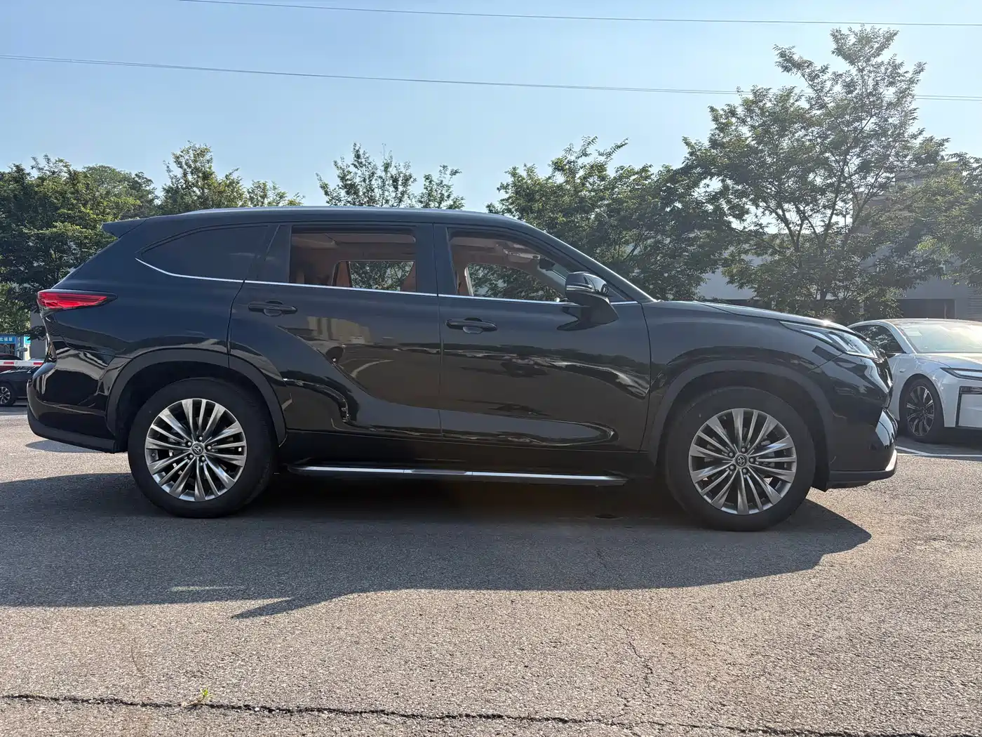Toyota Highlander 2022 380T All-Wheel Drive Ultimate 7-Seater фото 16