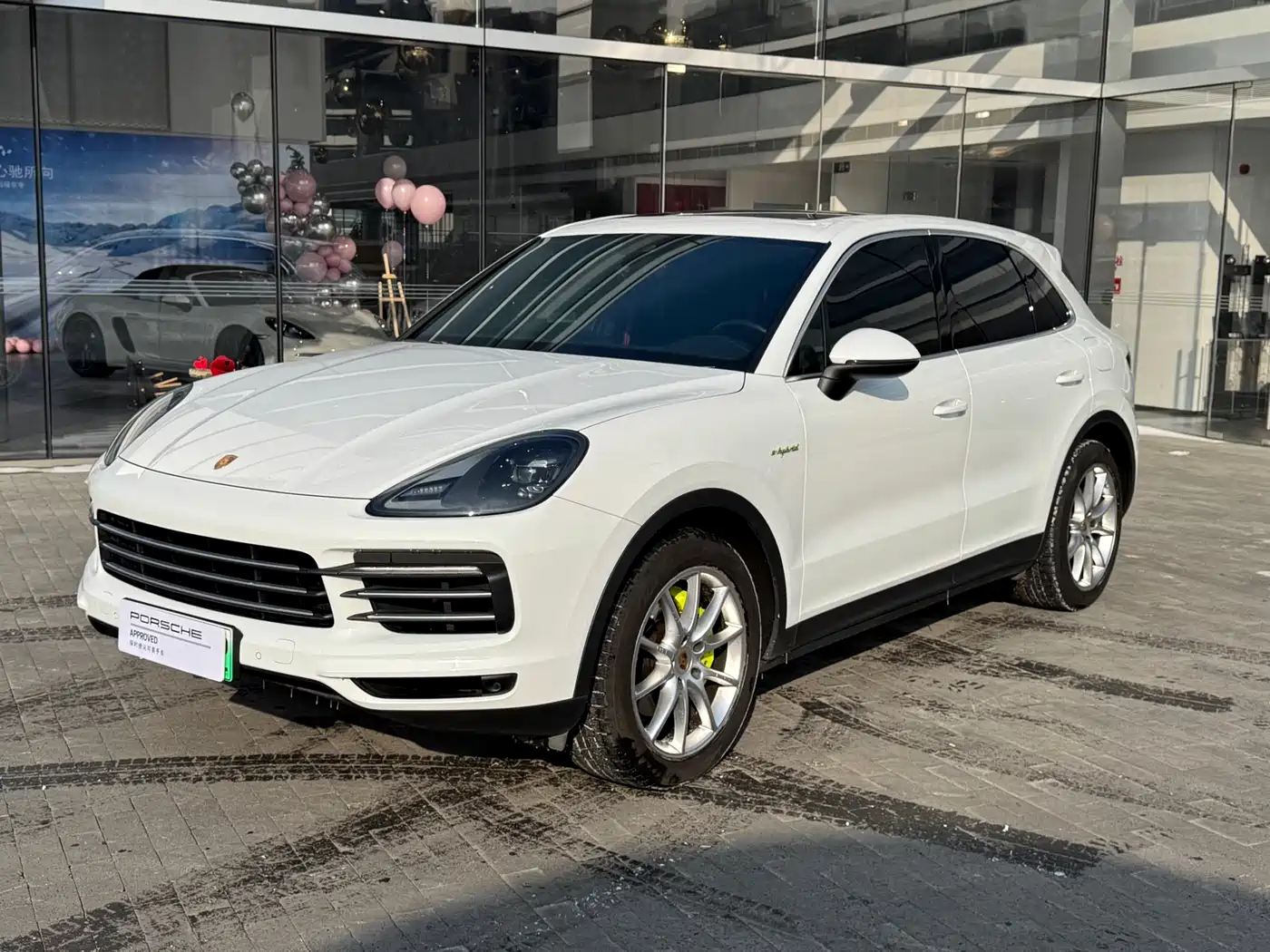 Porsche Cayenne New Energy 2021 Cayenne E-Hybrid 2.0T фото 2