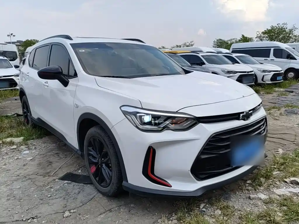 Chevrolet Volando 2023 2020 Mild Hybrid Redline 530T Automatic Premium Edition (5+2 seater)