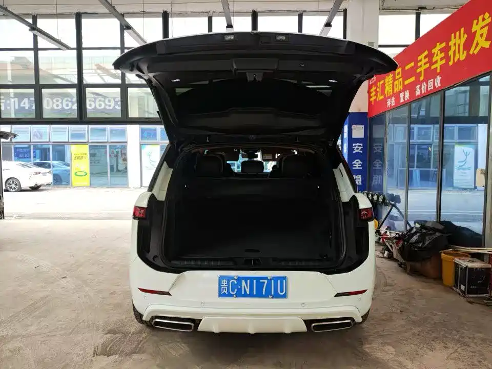 Land Rover Range Rover Sport 2023 400PS Dynamic SE фото 7