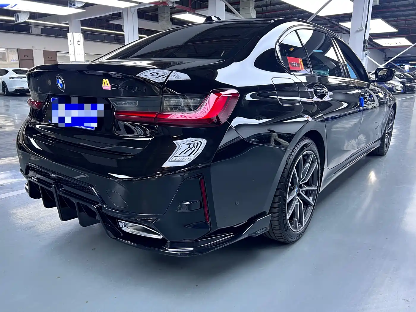 BMW 3 Series 2023 325Li M Sport Package фото 18