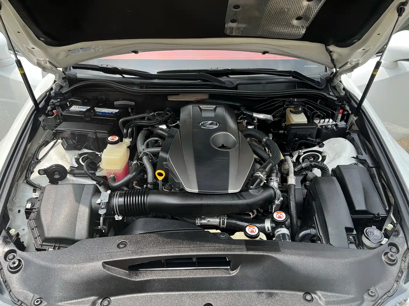 Lexus IS 2017 300 F SPORT фото 20
