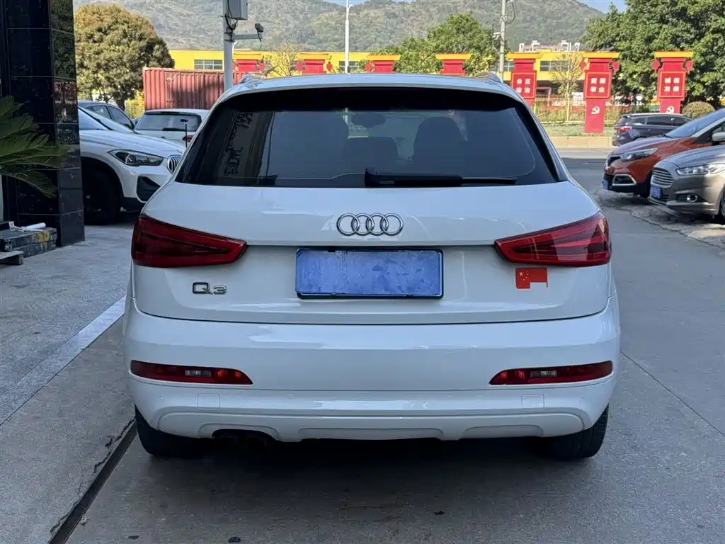 Audi Q3 2015 35 TFSI Comfort фото 5
