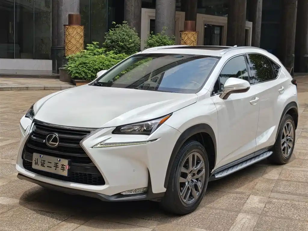Lexus NX 2015 200t AWD F Sport фото 3
