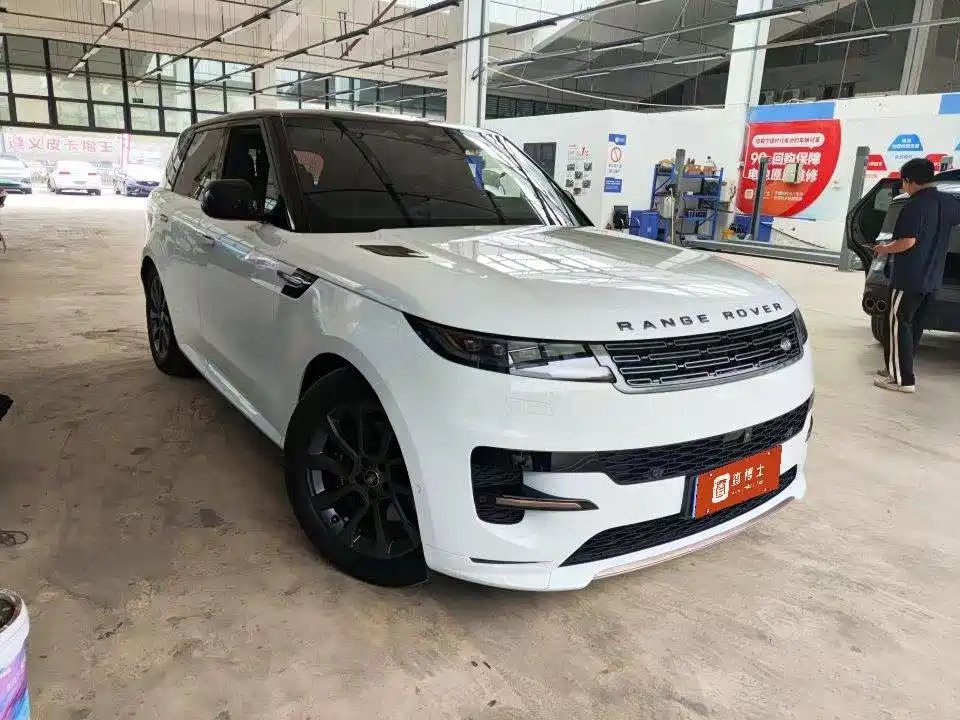 Land Rover Range Rover Sport 2023 400PS Dynamic SE фото 2
