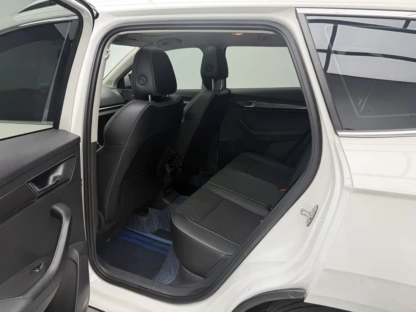 Škoda Karoq 2021 TSI280 Luxury Edition фото 8