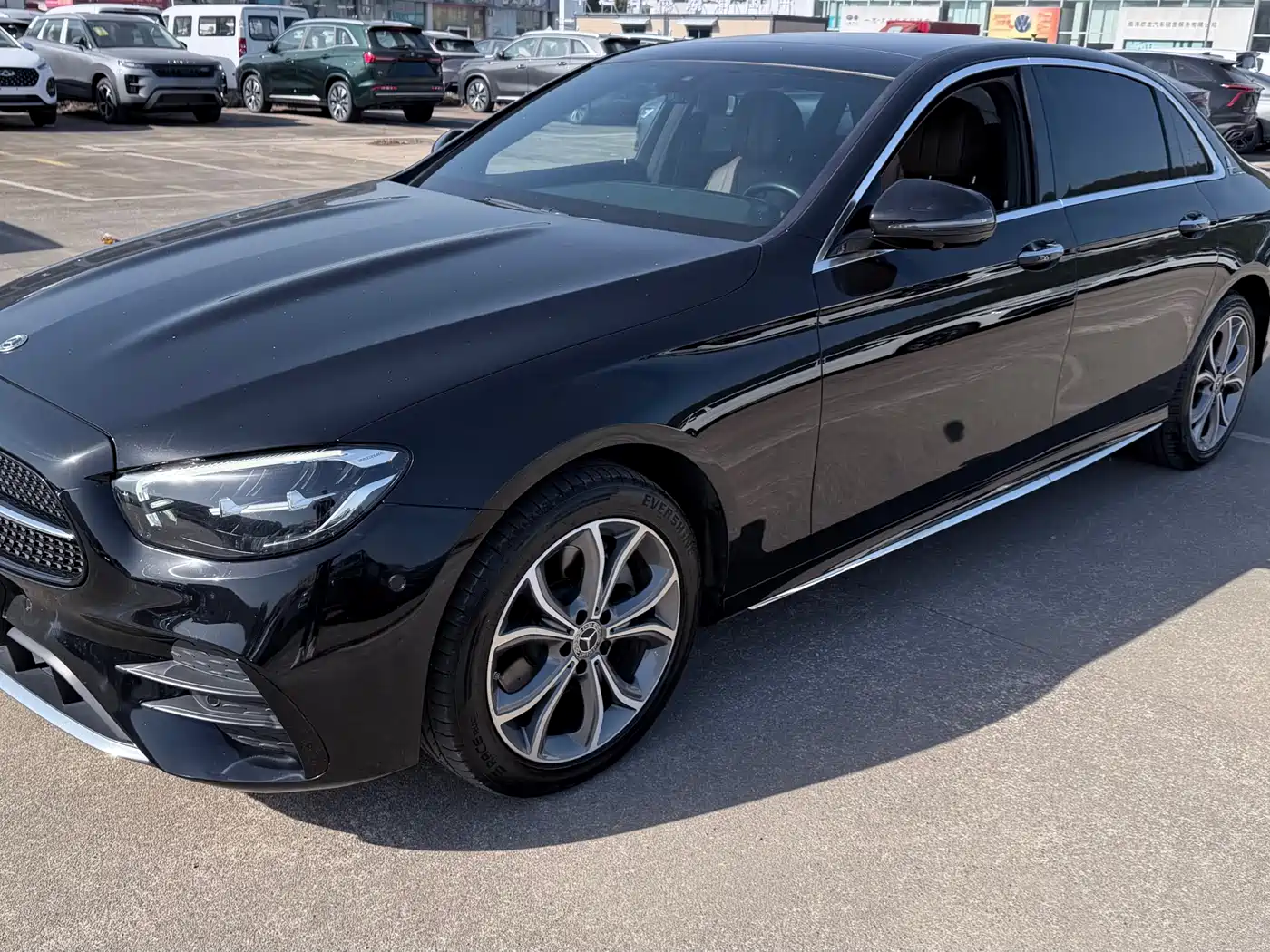 MERCEDES-BENZ E CLASS