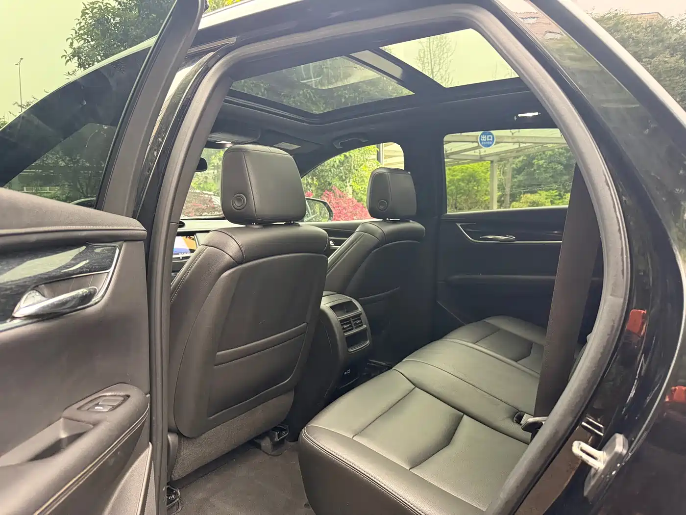 Cadillac XT5 2022 2.0T 2WD Luxury фото 11