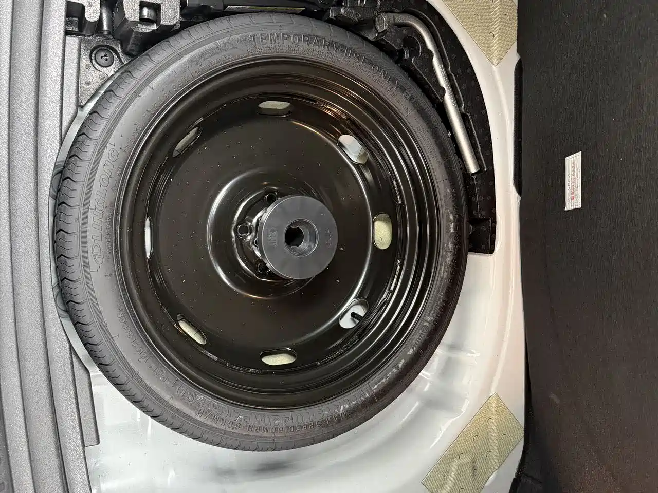 Škoda Karoq 2021 TSI280 Luxury Edition фото 15