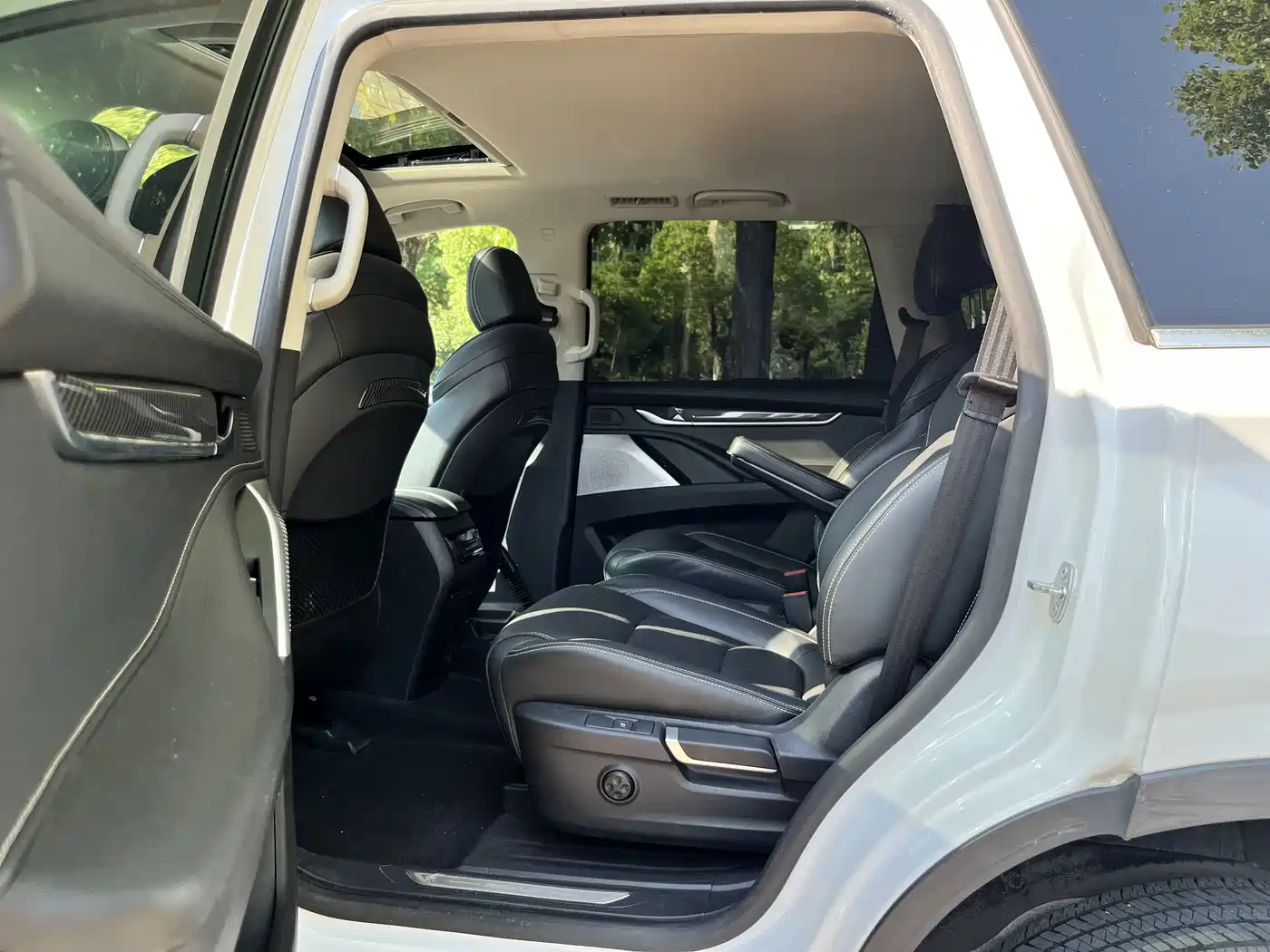 SAIC Maxus D90 2017 2.0T Automatic 4WD Sirius фото 8