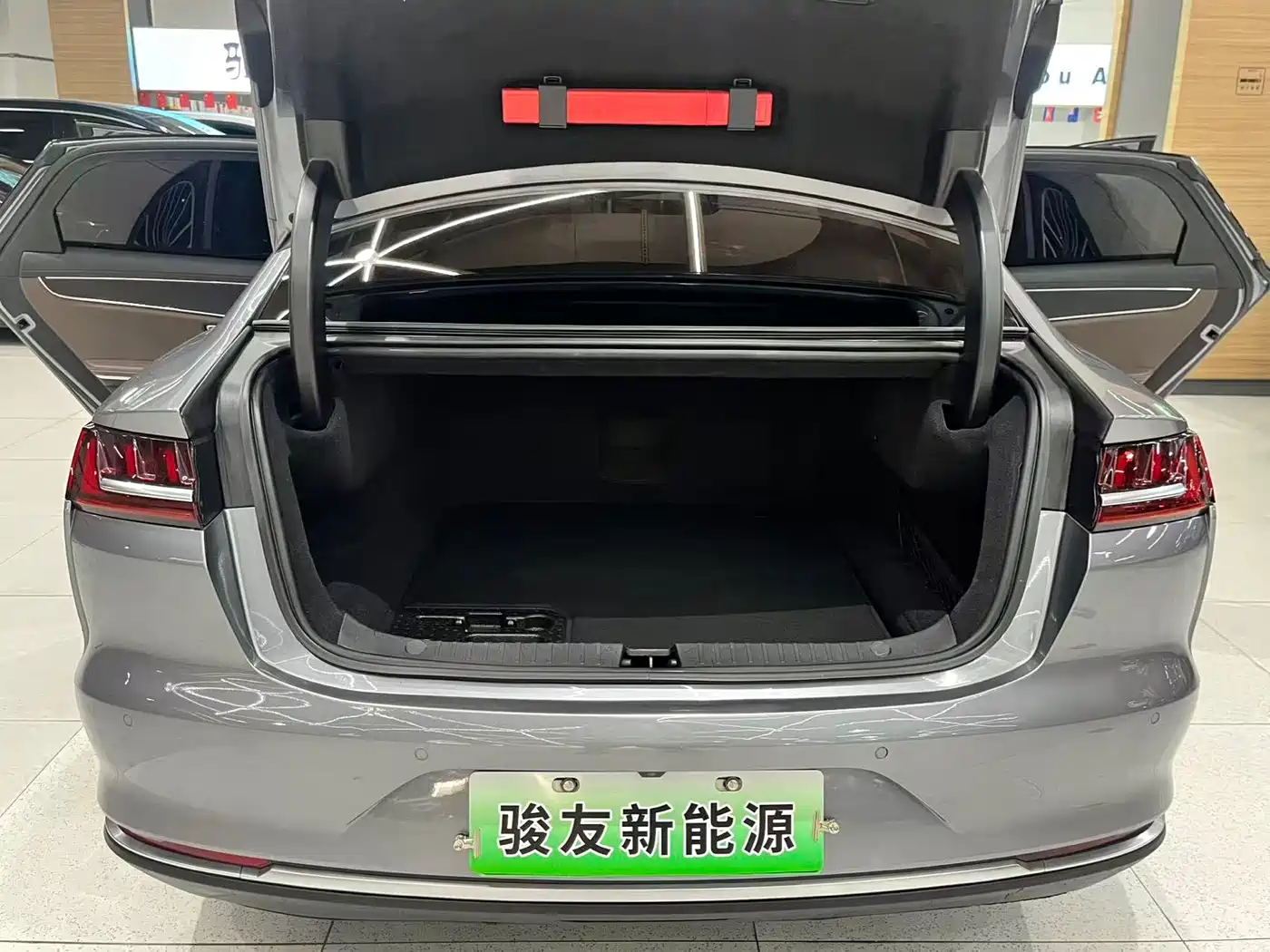 BYD HAN