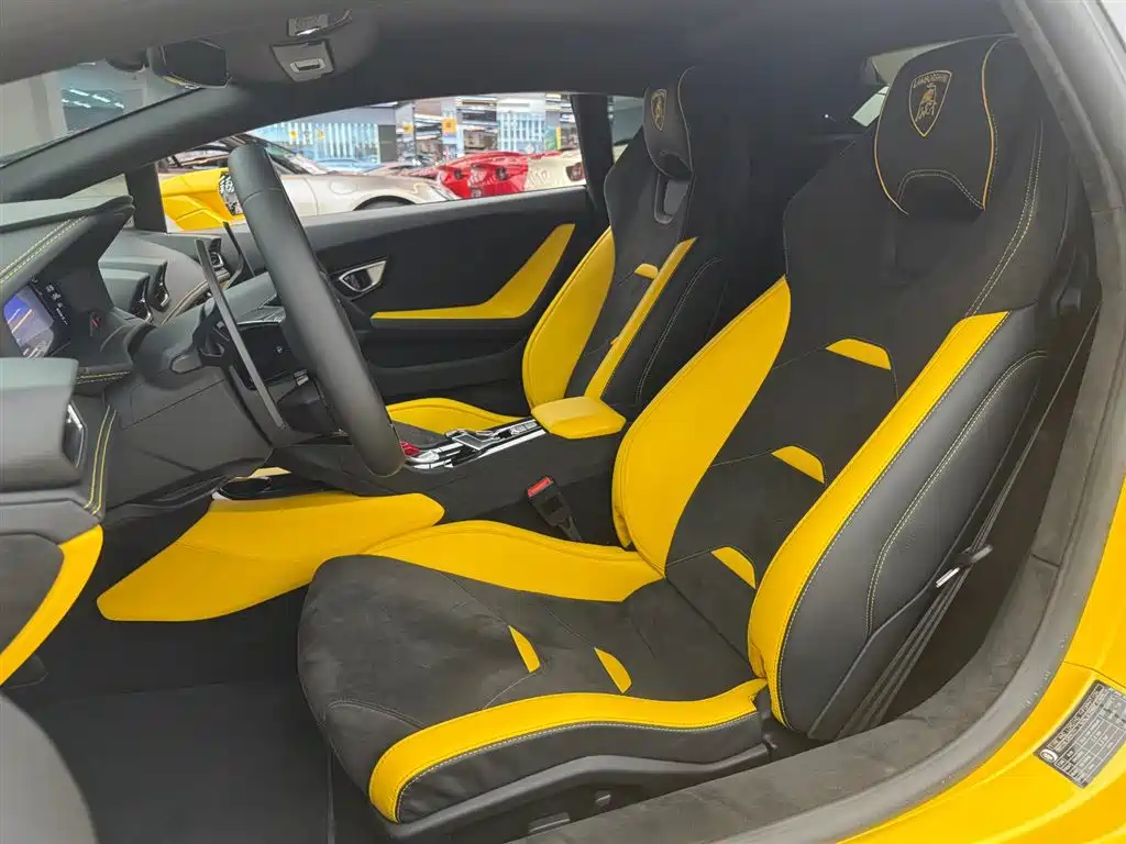 Фото 5 - Lamborghini Huracán