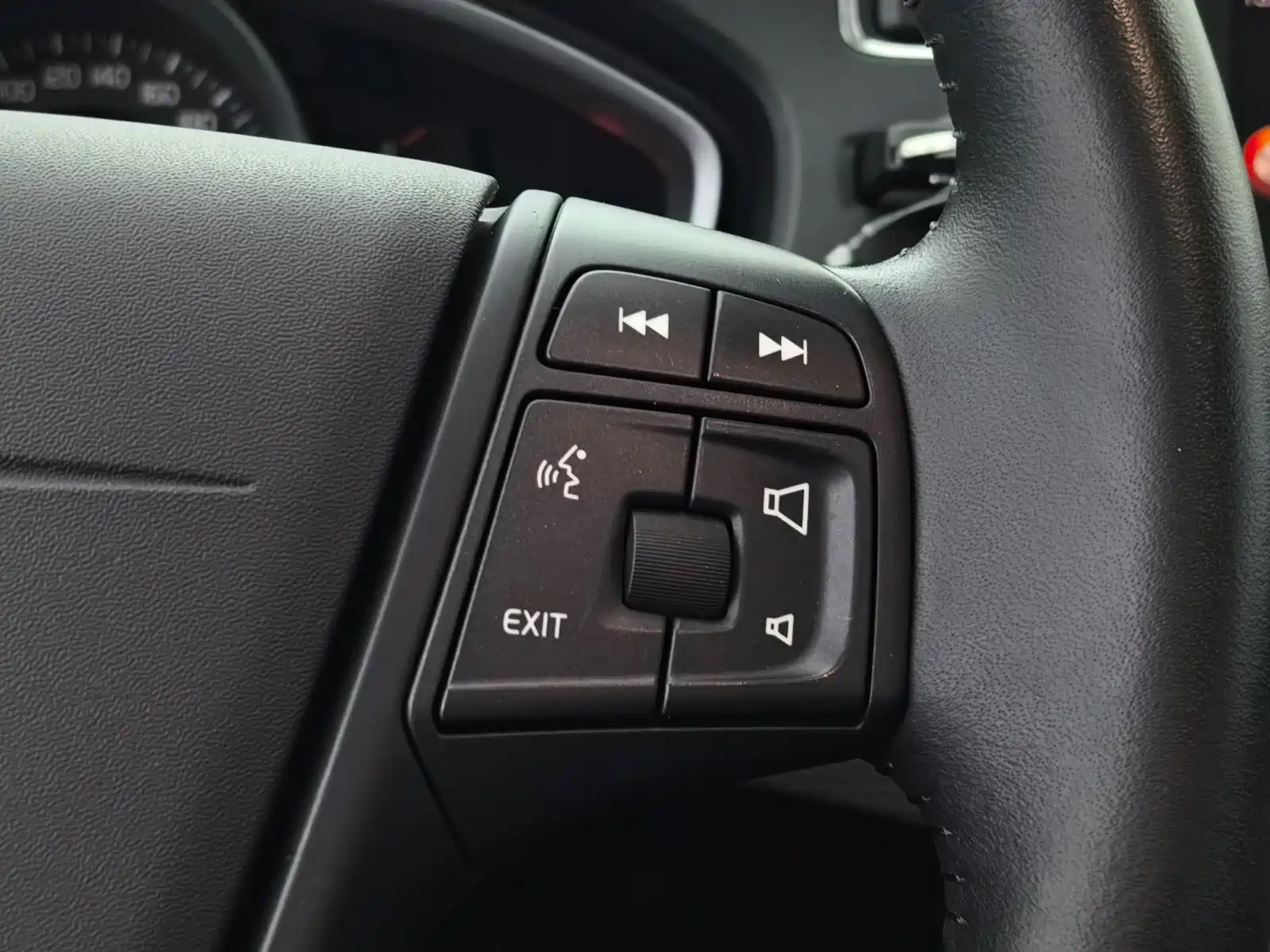 Photo 24 - Volvo V40