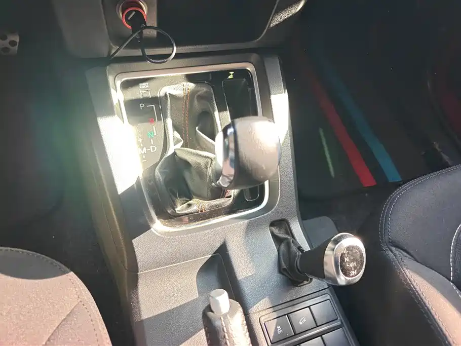 BAIC ORV Beijing Off-Road F40 2019 2.3T Automatic Magic Cube Edition фото 16