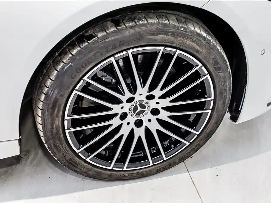Mercedes-Benz C-Class 2024 Facelift III C 260 L Sport фото 30