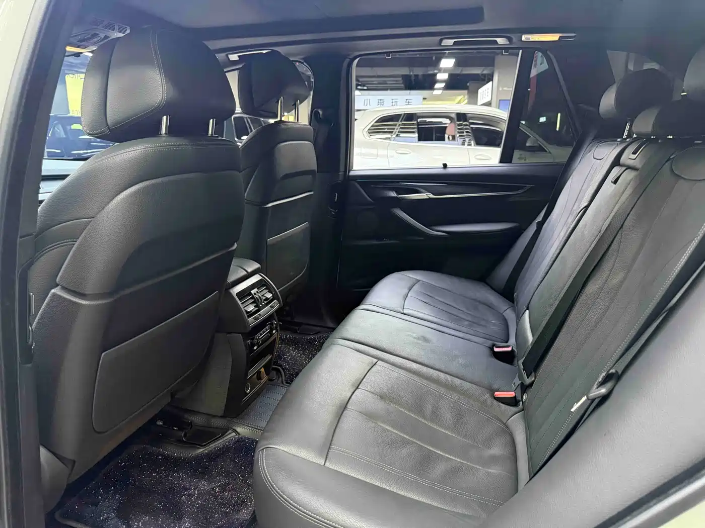 BMW X5 (Import) 2017 xDrive35i M Luxury Sport фото 11
