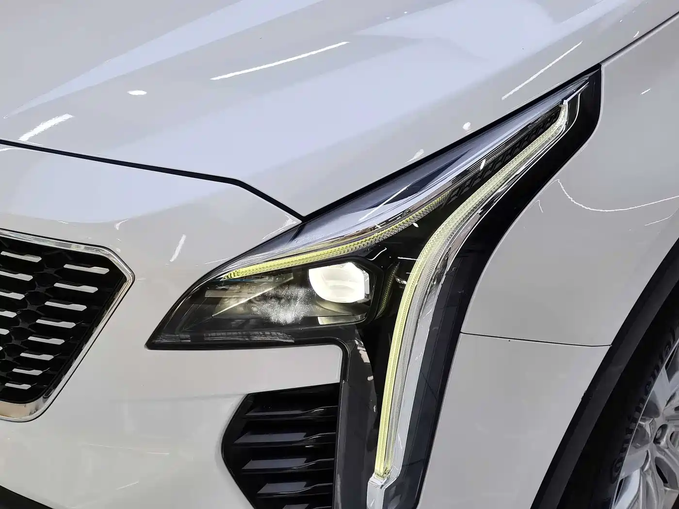 Cadillac XT4 2020 28T FWD Leading Trim фото 19