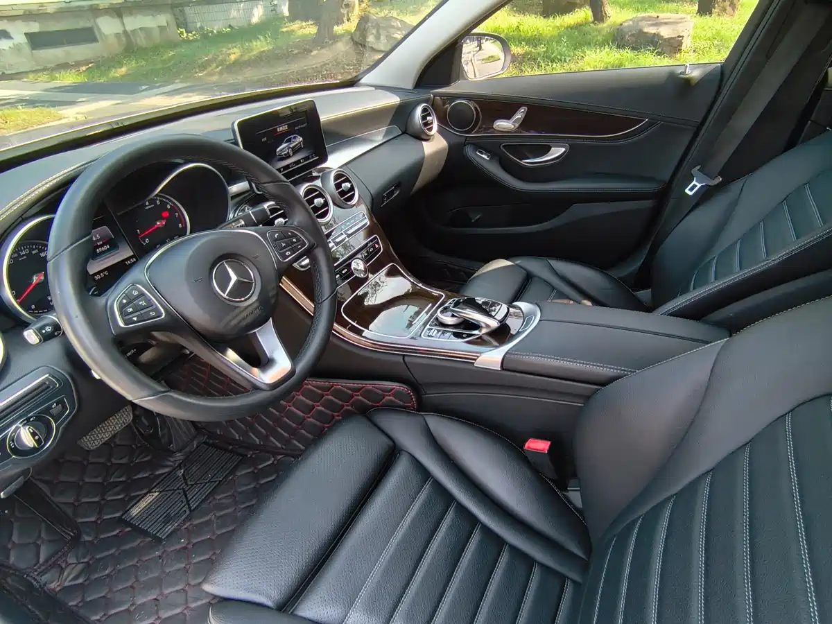 Mercedes-Benz C-Class 2015 C 180 L фото 5