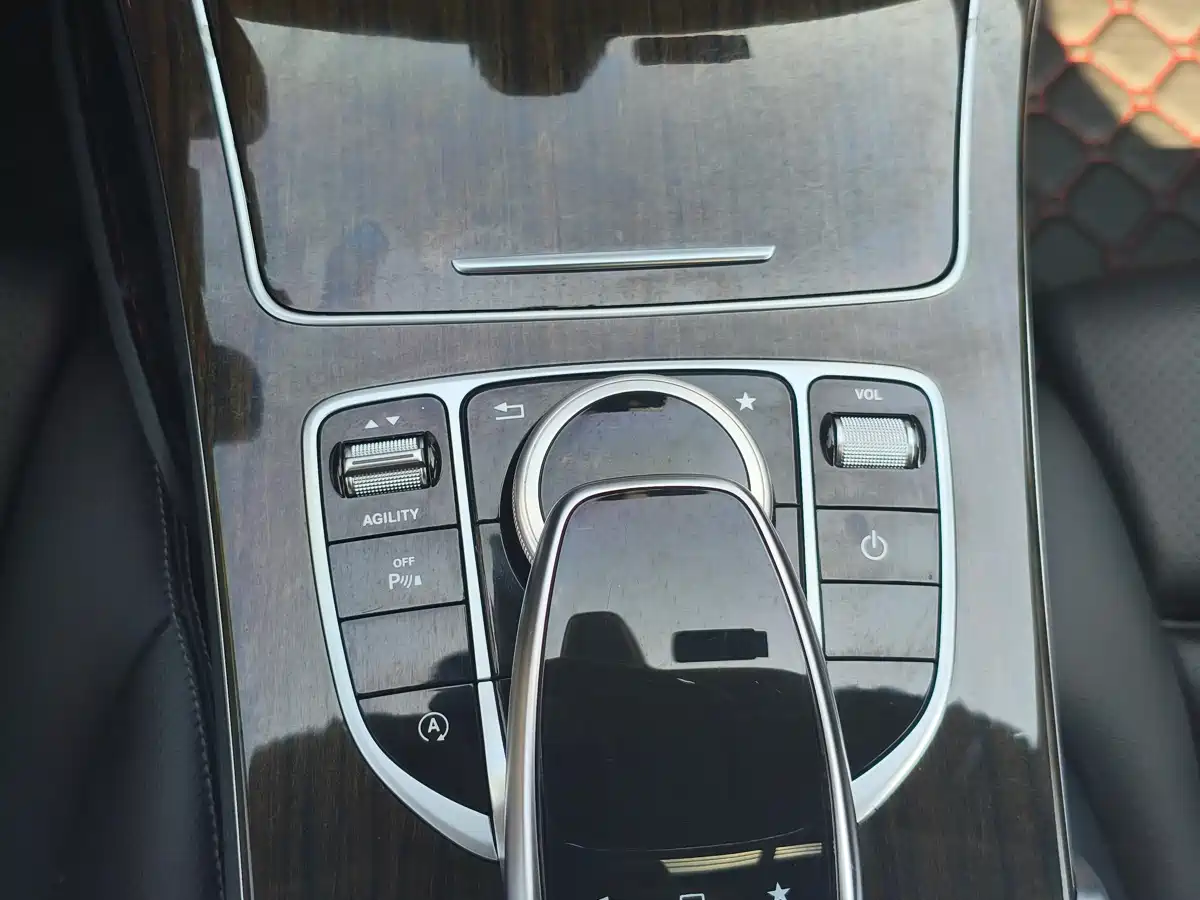 Mercedes-Benz C-Class 2015 C 180 L фото 10