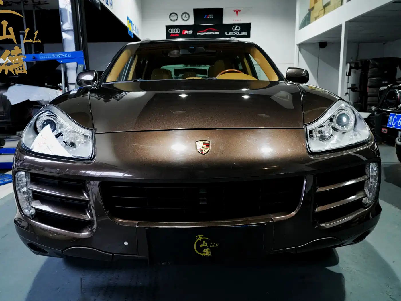 Porsche Cayenne 2009 Model Cayenne S Transsyberia 4.8L фото 3