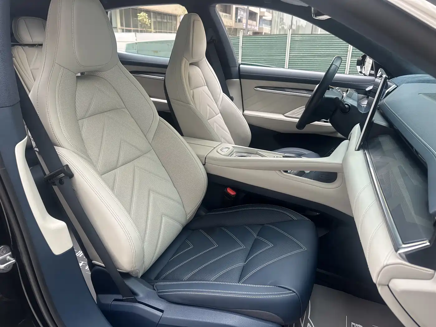 ZEEKR EXTREME KRYPTON 001