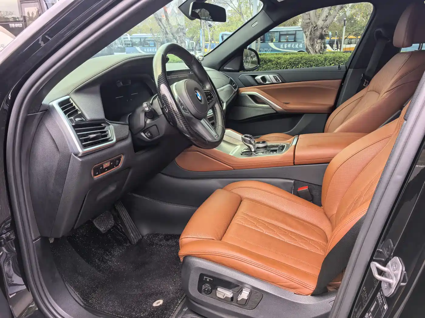BMW X6 2022 Model Year Facelift II xDrive40i Exclusive M Sport Package фото 8