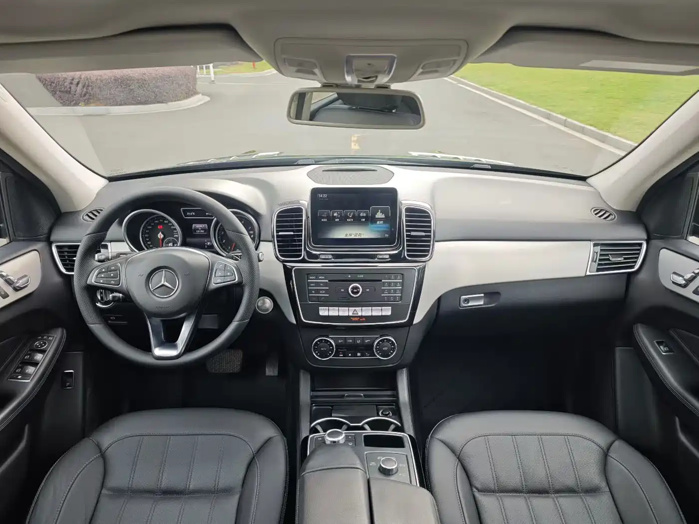 Mercedes-Benz GLE 2015 GLE 320 4MATIC фото 6