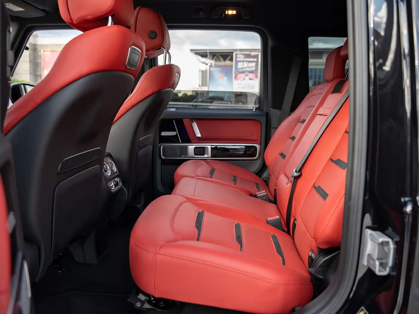 Mercedes-Benz G-Class AMG 2023 AMG G 63 фото 10