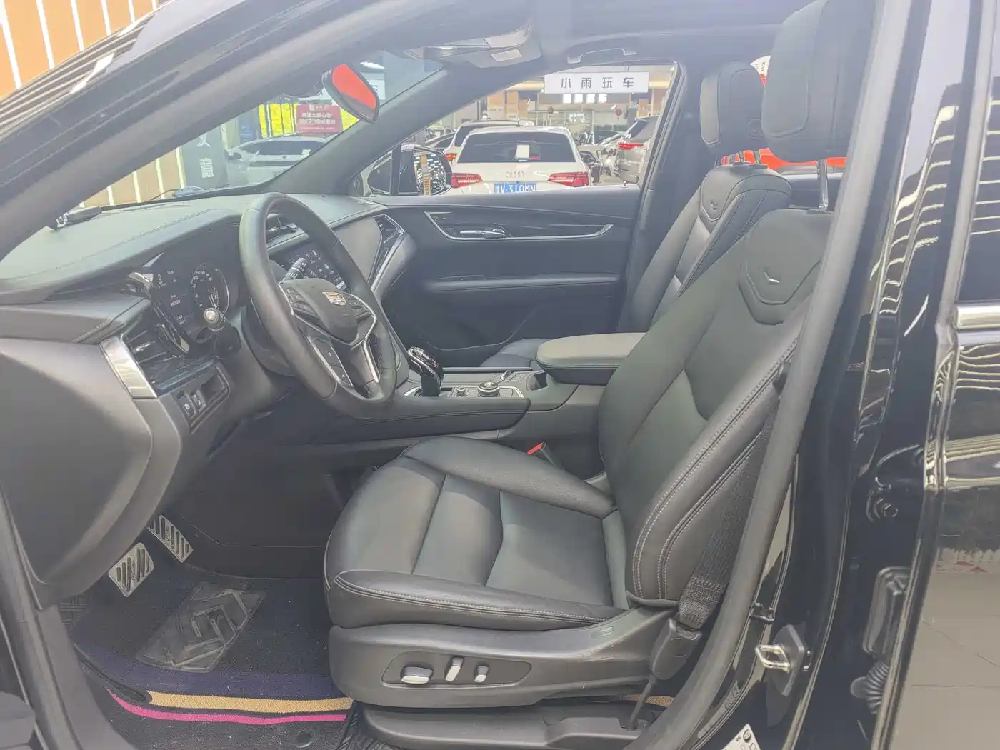 Cadillac XT5 2022 2.0T 2WD Luxury фото 4