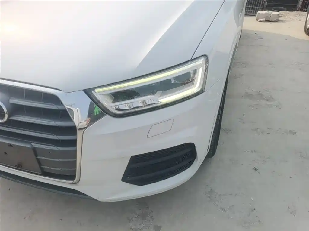 Audi Q3 2016 35 TFSI quattro All-Wheel Drive Fashion Edition фото 24