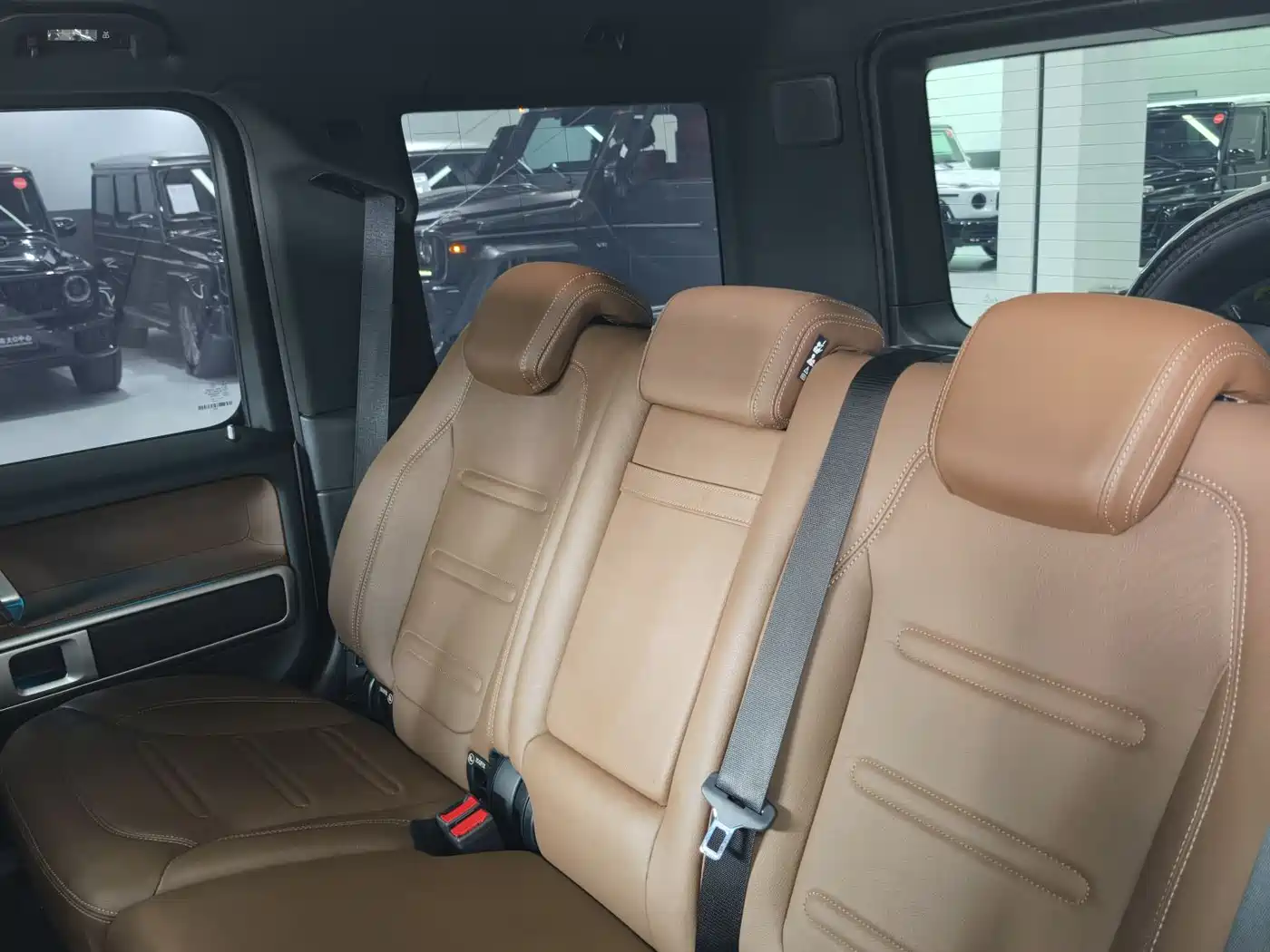 Mercedes-Benz G-Class 2023 G 350 фото 11
