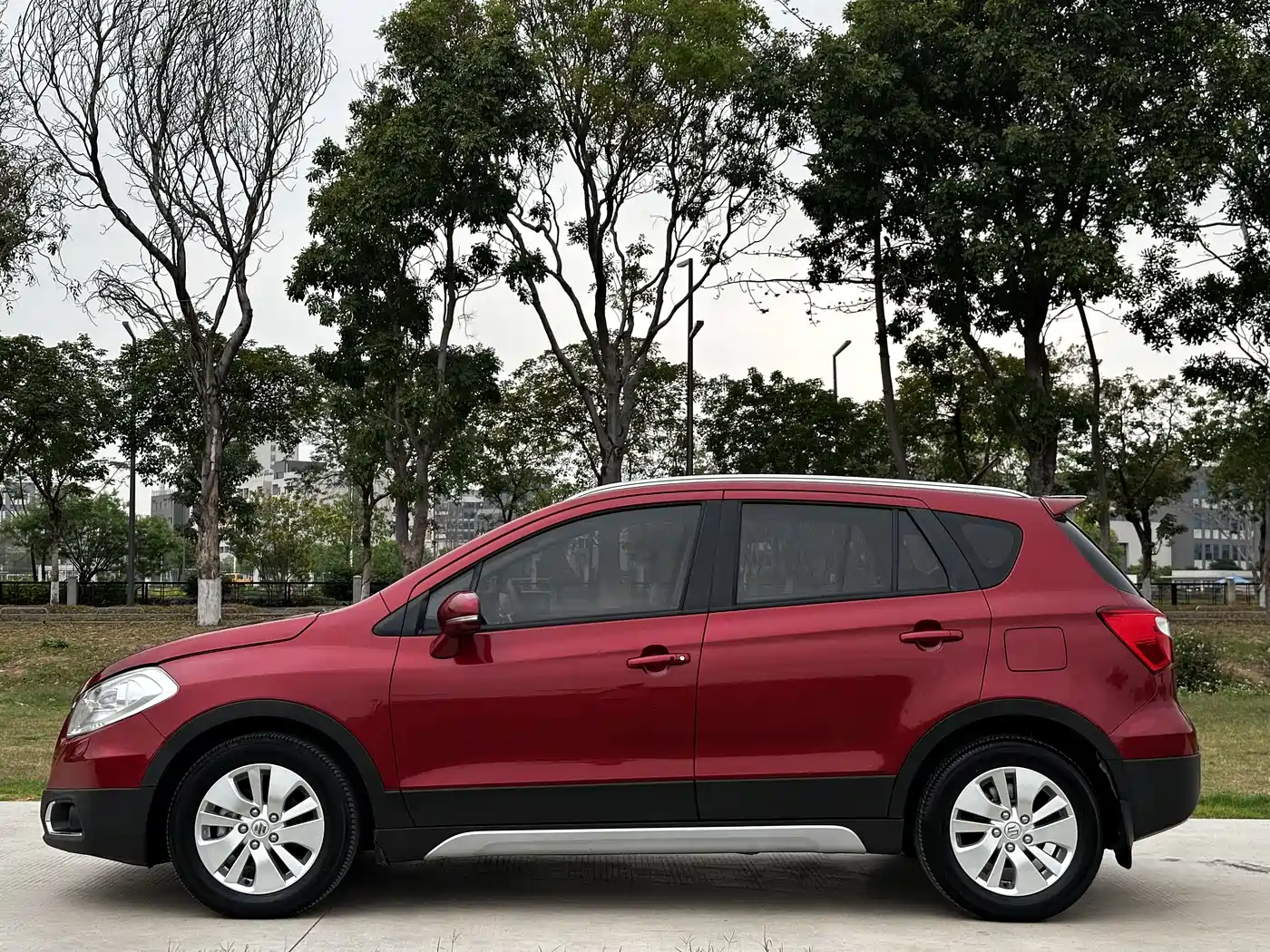 Suzuki SX4 S-Cross 2016 2015 1.6L CVT 2WD Progressive