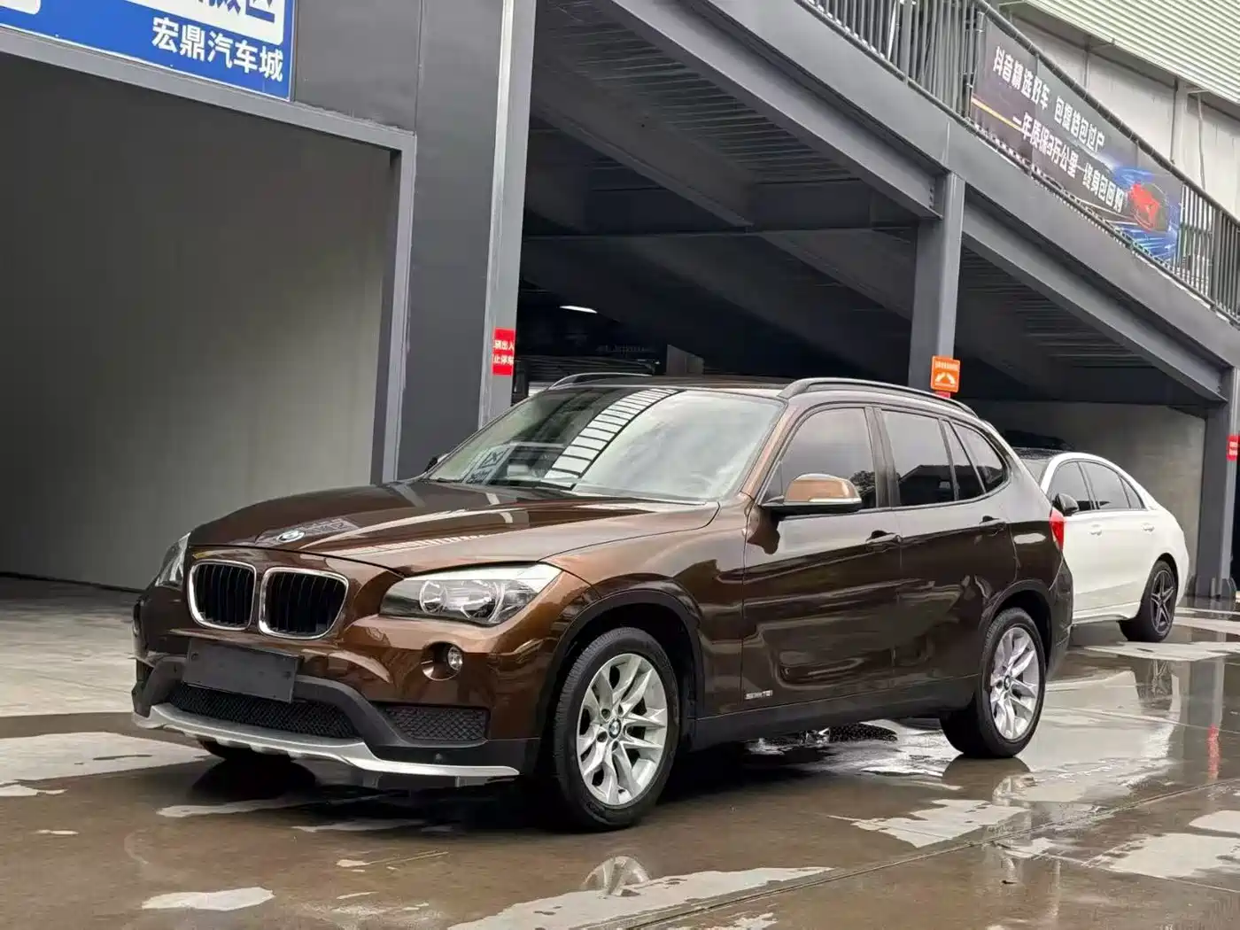 BMW X1 2015 Model sDrive18i Fashion Advanced Edition