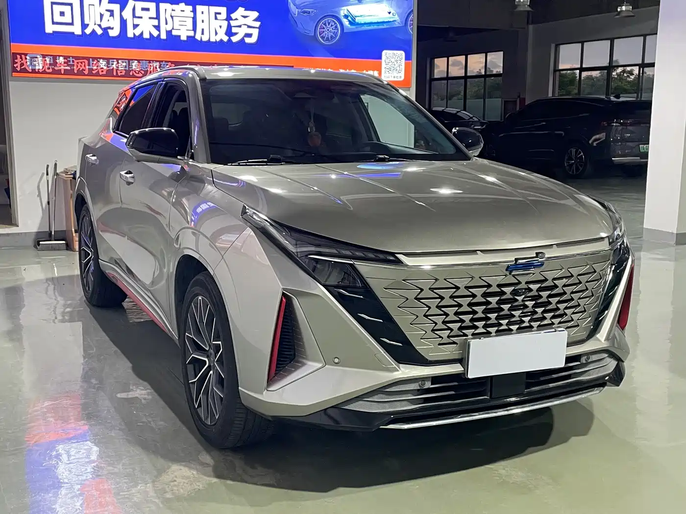 Changan Oshan Z6 2022 2022 Blue Whale 1.5T DCT Intelligent Leader