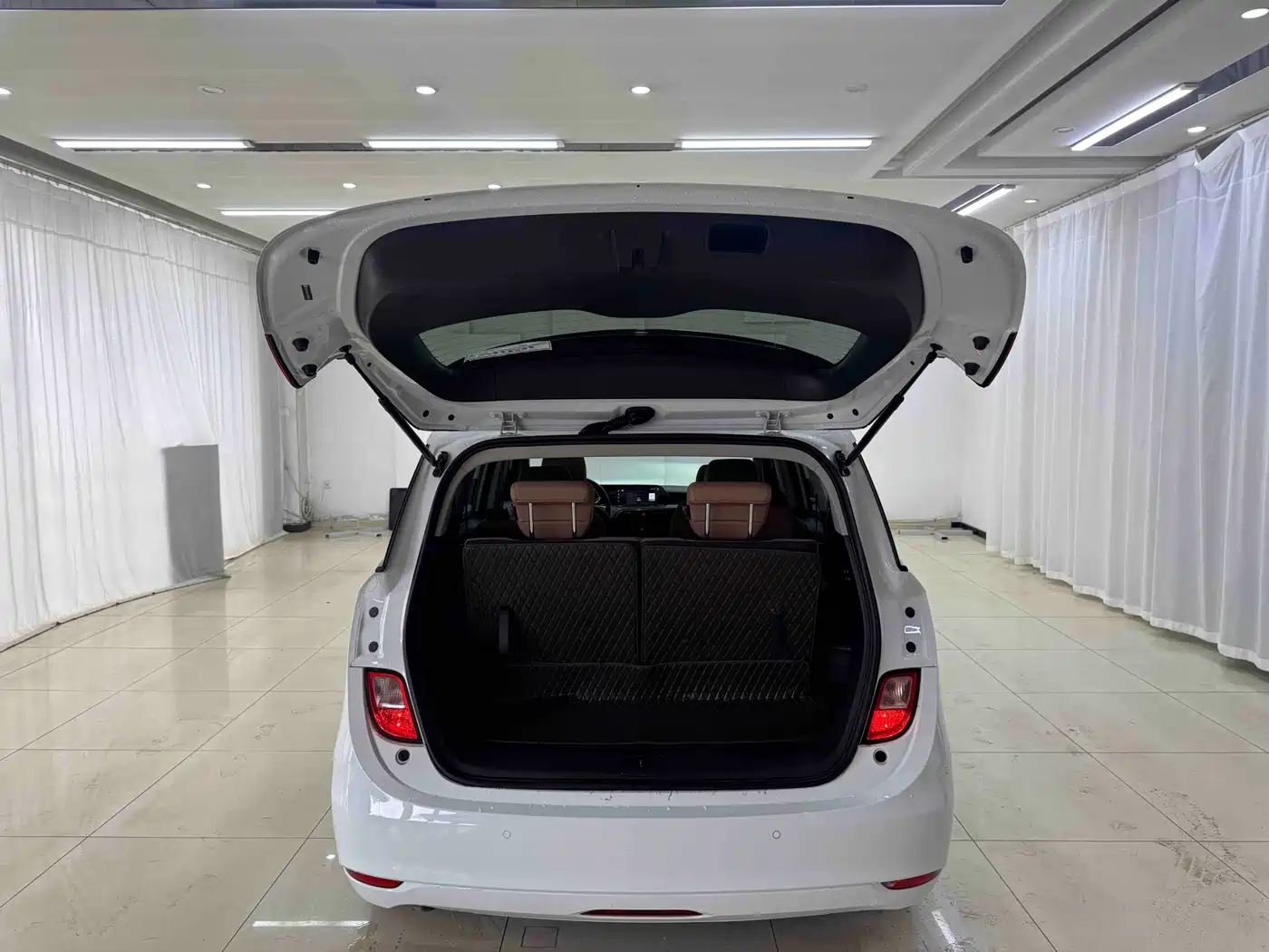 Buick GL6 2022 2021 323T Mild Hybrid Connected Luxury