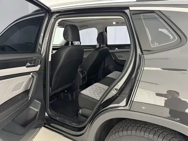 Volkswagen Tayron 2025 Shared Joy 300TSI фото 8