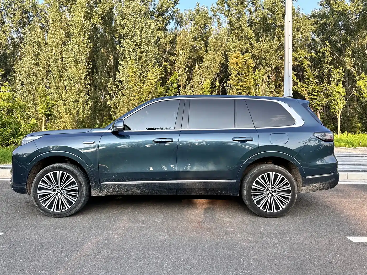 Geely Galaxy Galaxy M9 2026 2025 Base Model