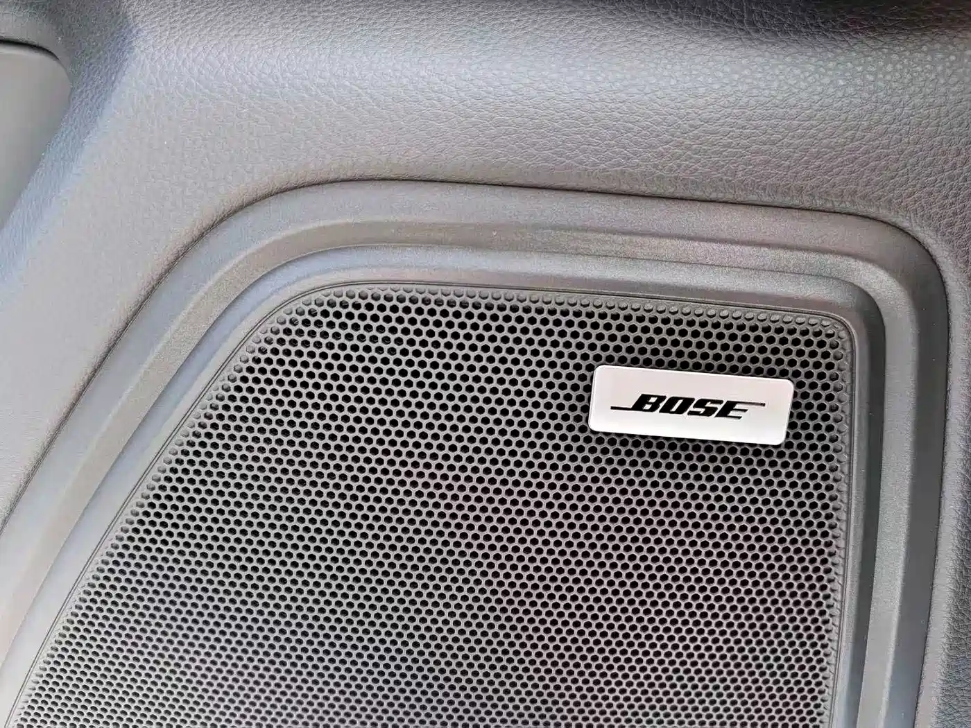 Porsche Macan 2022 Macan 2.0T фото 16