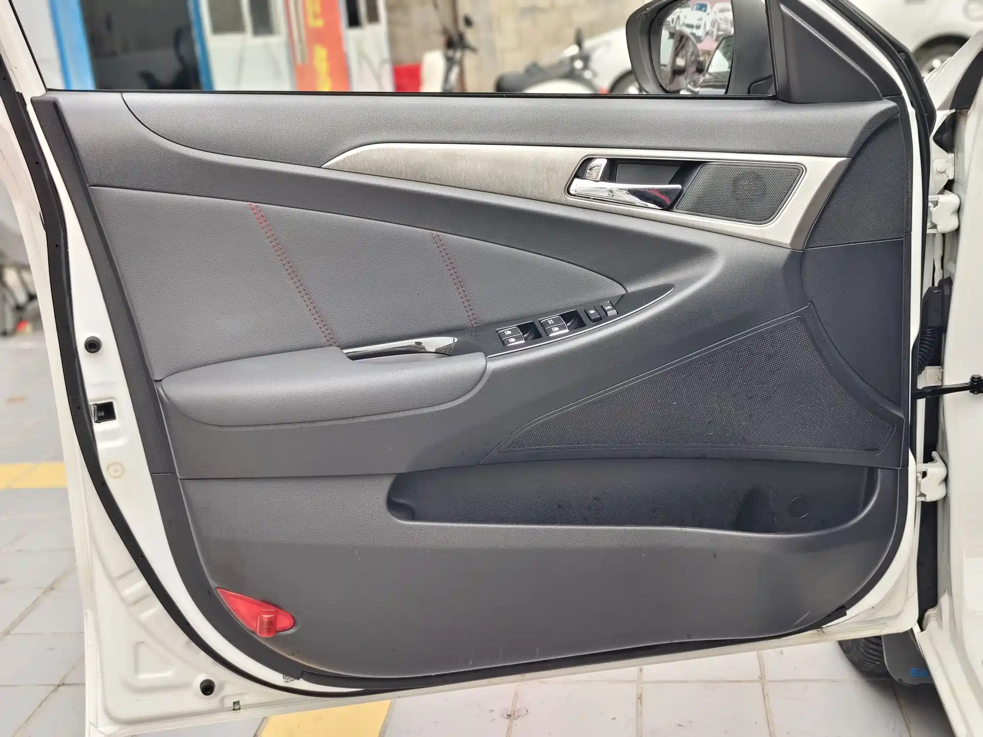 Photo 14 - Changan Eado XT